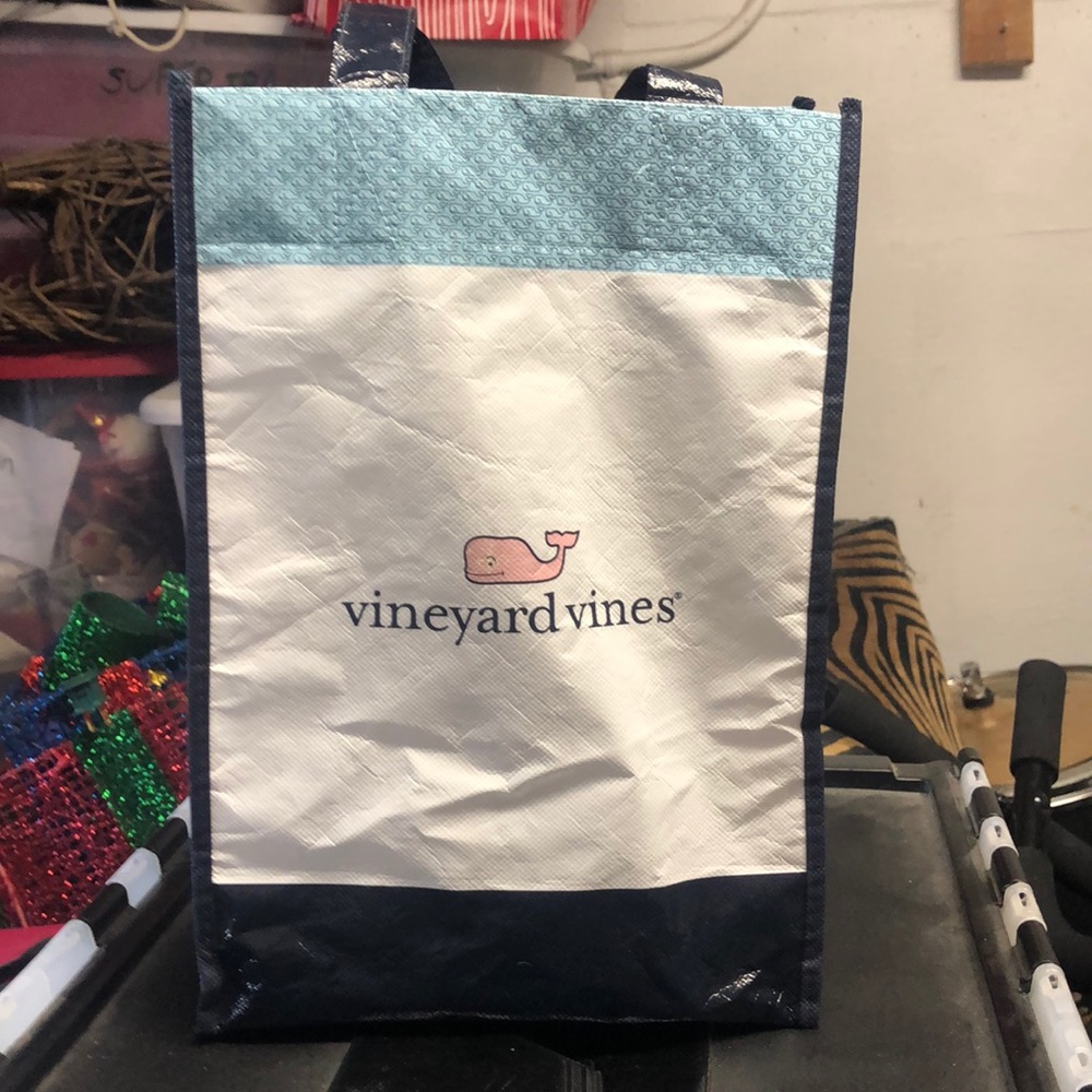 Vineyard vines reusable tote 13 x 9